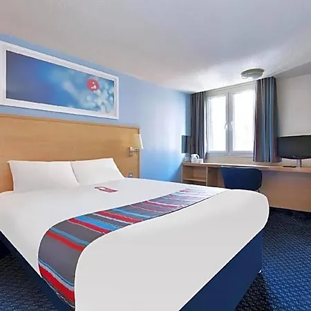 Travelodge M6 Northbound Hotel 3*