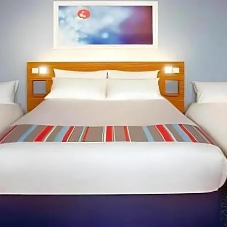 Hotel Travelodge M6 Northbound 3*
