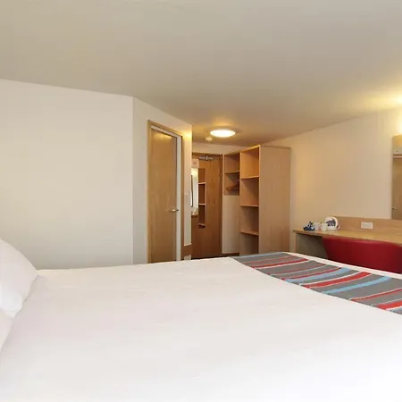 Travelodge M6 Northbound 3*